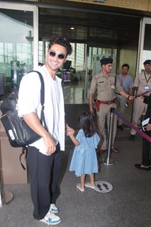 Aayush Sharma snapped at the airport