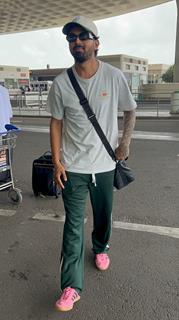 KL Rahul snapped at the airport