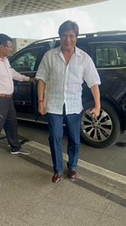 Raj Babbar spotted at the airport