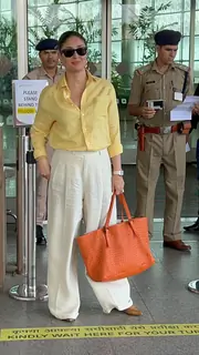 Kareena Kapoor spotted at the airport