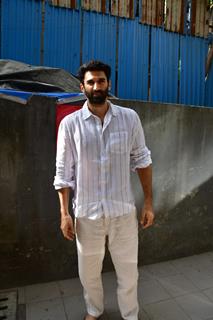 Aditya Roy Kapur snapped in the city