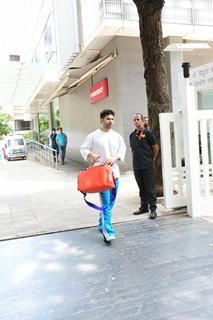 Varun Dhawan snapped leaving from Hinduja hospital in Bandra