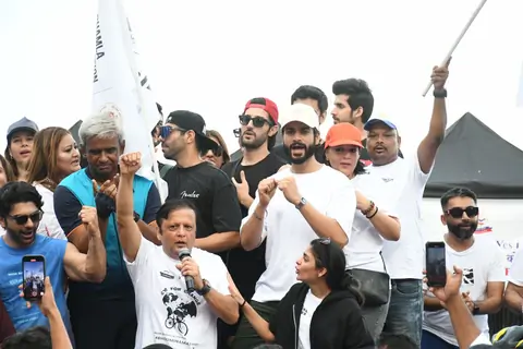 Aditya Seal, Aparshakti Khurana, Sunny Kaushal and Taha Shah Badussha attend Bhamla Foundation’s Green Ride Cyclothon in Bandra