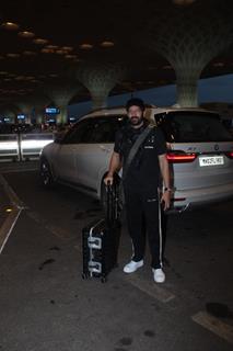 Kabir Khan snapped on the airport