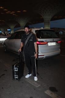 Kabir Khan snapped on the airport