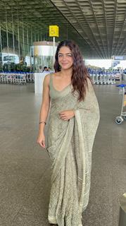 Wamiqa Gabbi snapped on the airport