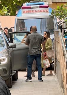 Varun Dhawan and Natasha Dalal snapped with leaving for hospital in Khar 