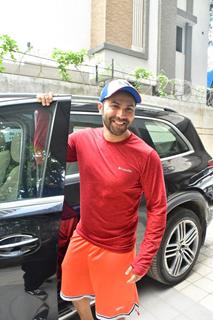 Varun Dhawan snapped in the city