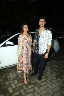 Divyanka Tripathi and Vivek Dahiya snapped at the Sweety Walia Birthday Bash