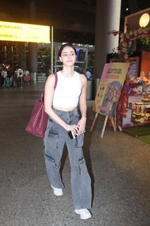 Ananya Panday snapped at the airport