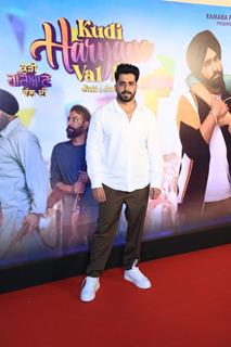 Sunny Singh snapped at the premiere of Kudi Haryane Val Di