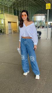 Karishma Tanna spotted at the airport