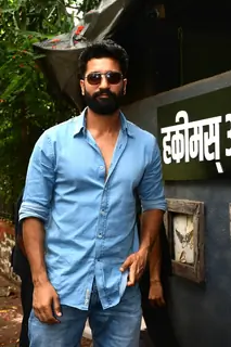 Vicky Kaushal snapped in the city