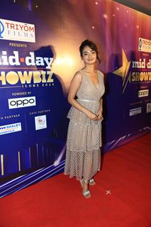 Anushka Sengrace the Mid Day Showbiz Awards 2024