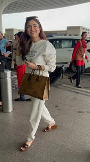 Ridhima Pandit  snapped at the airport