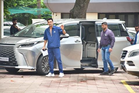 Ranbir Kapoor snapped at Sanjay Leela Bhansali house in Versova