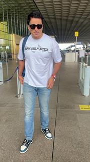 Sonu Sood snapped at the airport