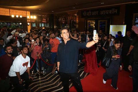 Akshay Kumar grace the premiere of Sarfira at PVR, Pune