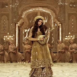 Deepika Padukone Iconic Looks from Movies