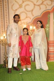 Mahendra Singh Dhoni and Sakshi Dhoni attend Anant Ambani and Radhika Merchant's Ashirwad Ceremony