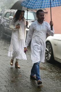 Shreya Ghoshal attend Krishan Kumar’s daughter Tishaa Kumar’s funeral in Mumbai