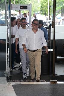 Vinod Bhanushali  attend the prayer meet of Krishan Kumar’s daughter Tishaa Kumar