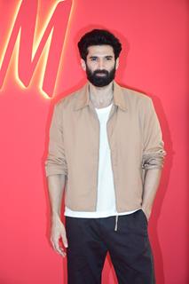 Aditya Roy Kapur snapped at H&M store launch in Bandra, Mumbai