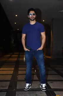 Varun Dhawan attend Dinesh Vijan's Birthday Party