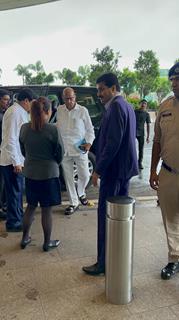 Sharad Pawar snapped at the airport