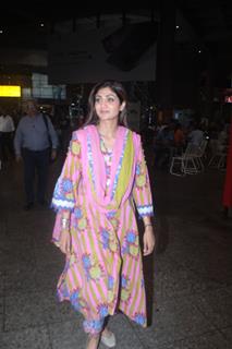 Shilpa Shetty snapped at airport