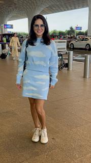 Sunny Leone snapped at the airport