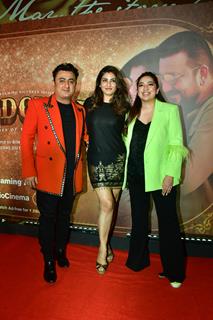 Raveena Tandon grace the premiere of Ghudchadi