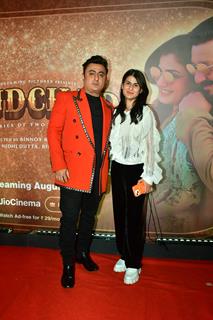 Celebrities grace the premiere of Ghudchadi