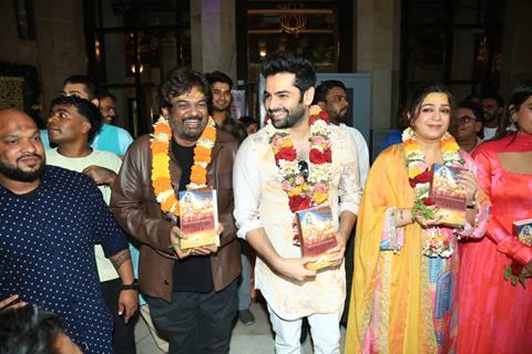 Charmy Kaur, Puri Jagannadh and Ram Pothineni snapped at Siddhivinayak Temple