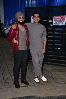 Akshay Kumar and Ammy Virk snapped at Kalina airport