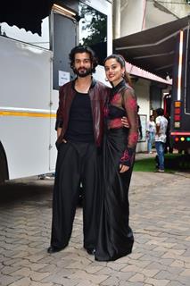 Taapsee Pannu and Sunny Kaushal snapped promoting Phir Aayi Hasseen Dillruba at Apka Apna Zakir Show