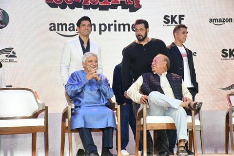 Salman Khan, Farhan Akhtar, Salim Khan and Javed Akhtar snapped at the trailer launch of Angry Young Men