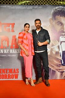 John Abraham and Sharvari Wagh snapped at the movie premiere of Vedaa