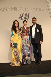 Khushi Kapoor grace the Celebration Of H&M & Anamika Khanna collaboration