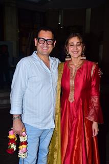 Dhvani Bhanushali and Vinod Bhanushali  visit ISKCON Temple, Juhu 