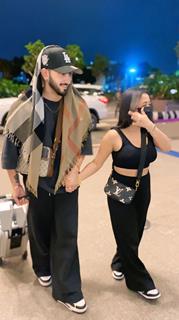 Neha Kakkar and Rohanpreet Singh snapped at the airport