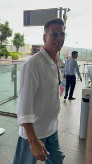 Akshay Kumar snapped in the city