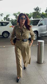 Twinkle Khanna snapped at the airport