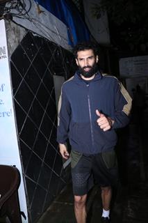 Aditya Roy Kapur snapped in the city