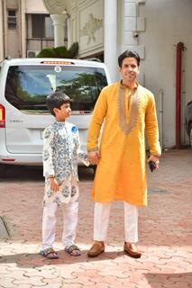 Tusshar Kapoor outside Shilpa Shetty's residence for Ganapati Darshan