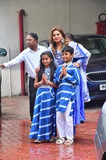 Celebrities outside Shilpa Shetty's residence for Ganapati Darshan