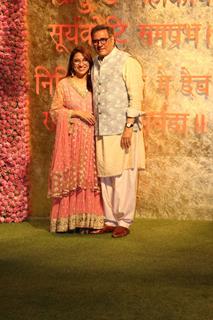 Boman Irani snapped at Antilia for Ganesh Chaturthi