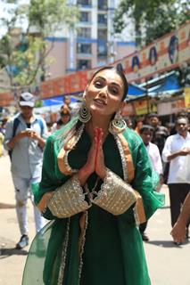 Sana Makbul snapped at Lalbhaug cha Raja