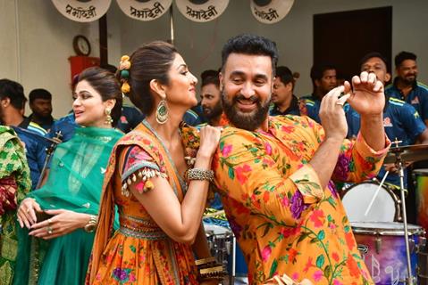 Shilpa Shetty and Raj Kundra snapped at their Ganapati Bappa Visarjan