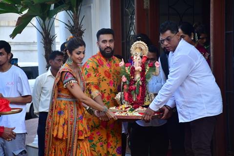 Shilpa Shetty and Raj Kundra snapped at their Ganapati Bappa Visarjan